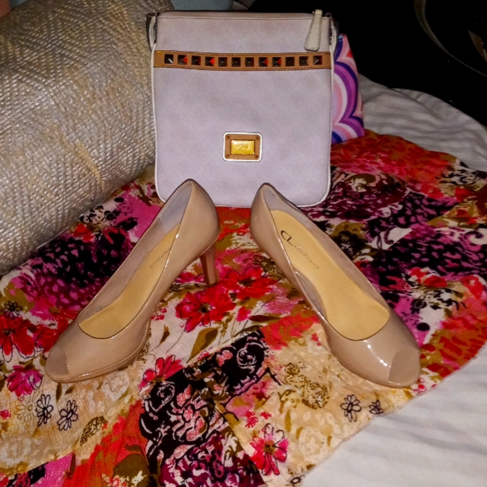 NUDE HIGH HEELS BRAND NEW 👠